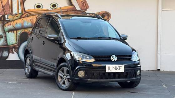 VOLKSWAGEN CROSSFOX 1.6 MI FLEX 8V 4P MANUAL